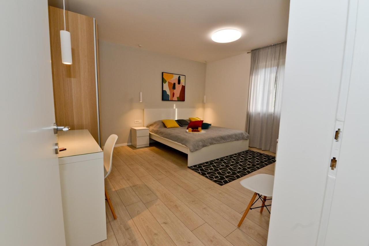 Apartments Lemon 扎达尔 外观 照片