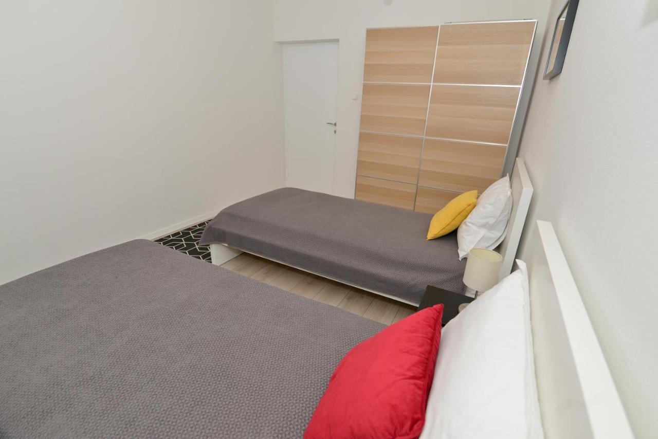 Apartments Lemon 扎达尔 外观 照片